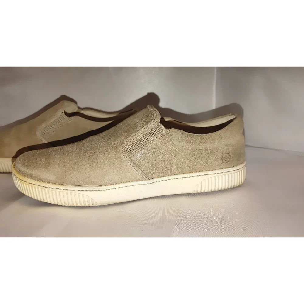 Born Bryson Suede Slip Ons Size 9M